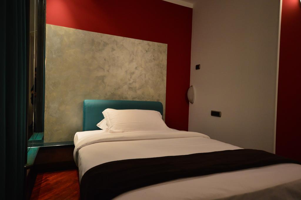 Business Hotel Casale Monferrato Exteriör bild